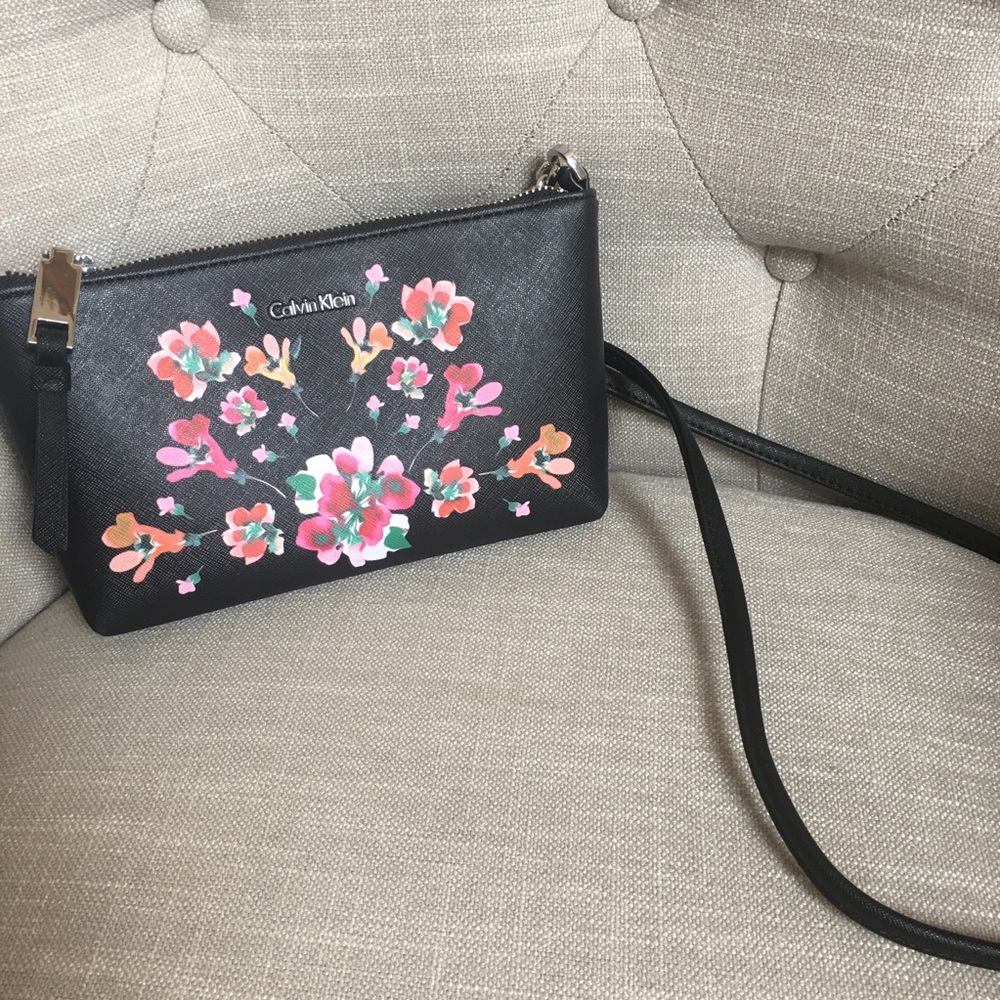 Floral Calvin Klein